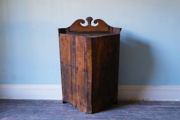 Georgian Hanging Corner Cupboard